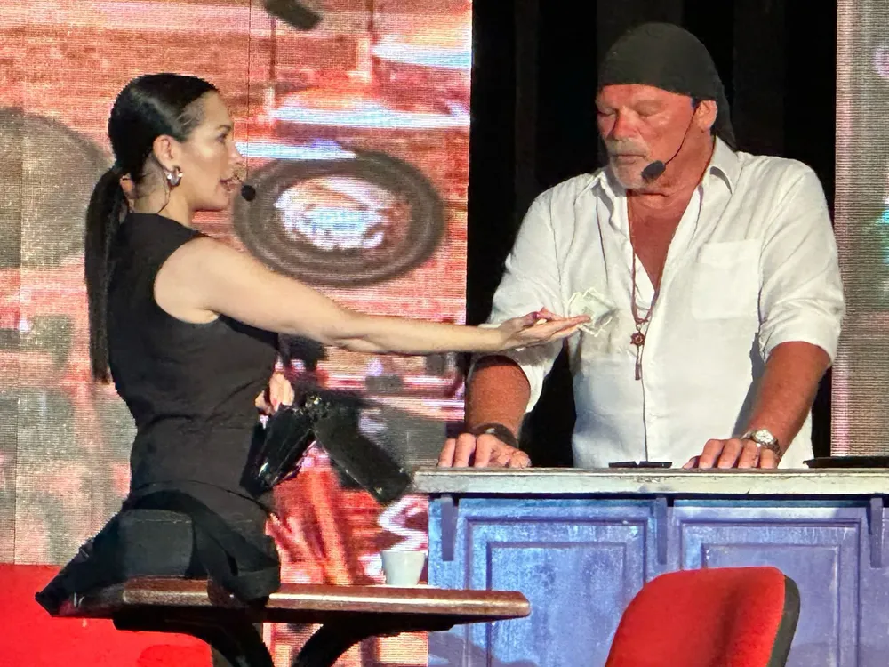 e6c4596c-e3f1-4831-a0fb-7231d329e3c2