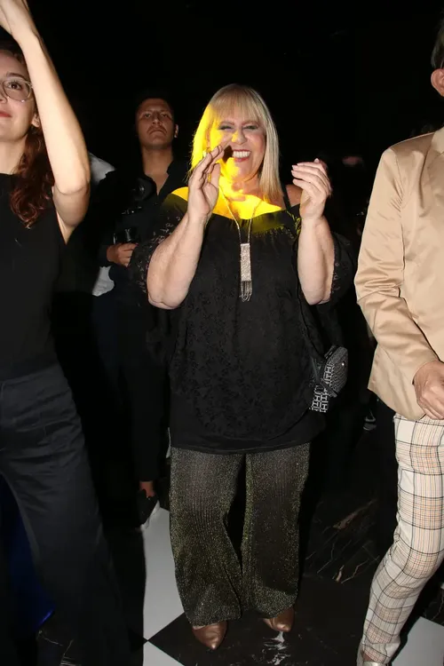 08a2a134-9f7b-4cb9-9828-824e407a1fdb