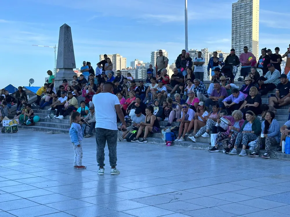 c846c102-4b07-48e2-8eb4-95903391bb52