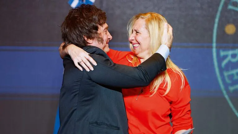 javier-y-karina-milei-1705956-768x432